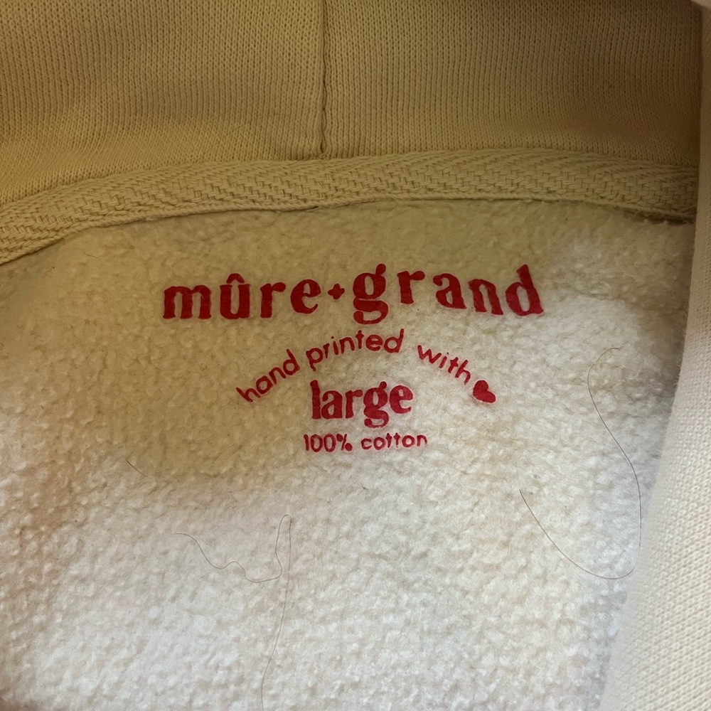 Mure+Grand “Be Kind” Flower Graphic Sweatshirt - Picture 5 of 5